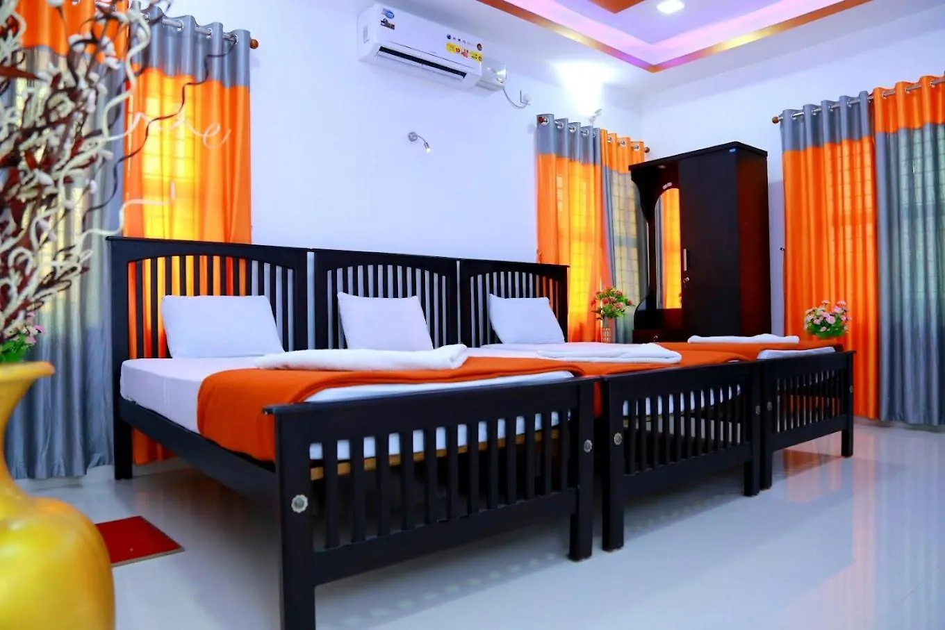Kuwait Residency Bed and Breakfast Alappuzha Indien